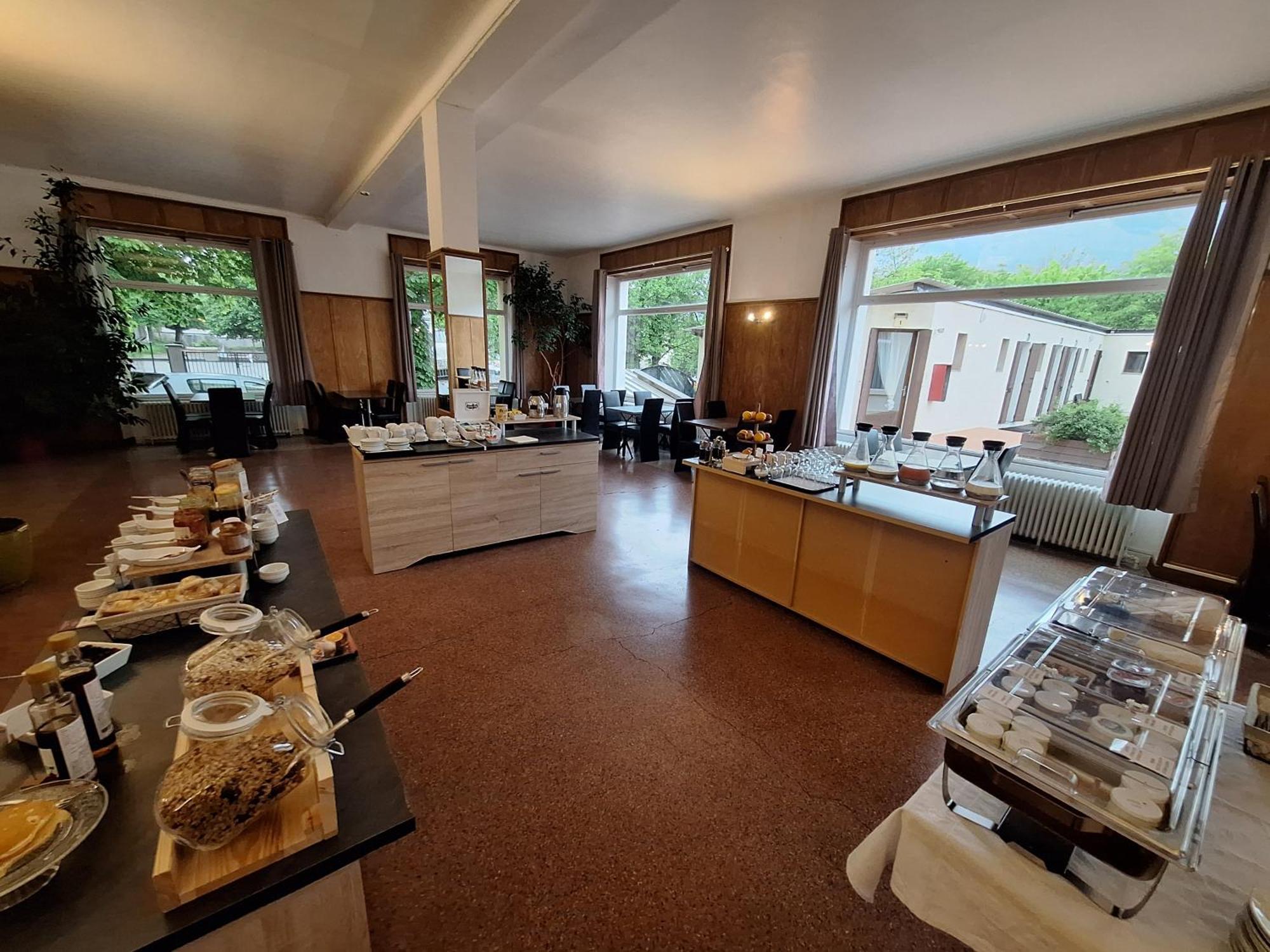 Hotel Le Connetable Saint-Bonnet-en-Champsaur Exterior foto